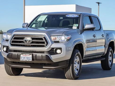 Used 2020 Toyota Tacoma SR5 image 5