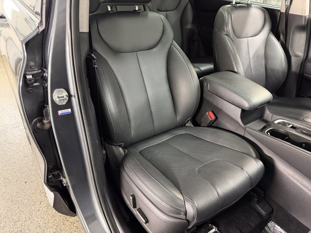 Used 2020 Hyundai Santa Fe SEL w/ Convenience + Premium Package AWD/4WD image 24
