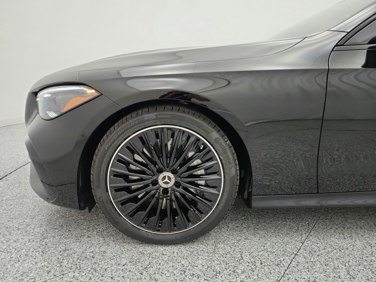 New 2027 Mercedes-Benz CLE 450 4MATIC Coupe image 13