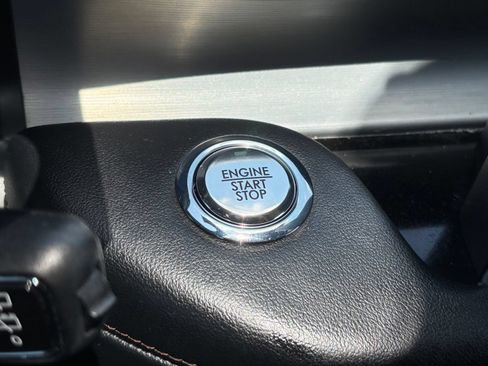 Used 2023 Lincoln Aviator AWD w/ Elements Package image 22