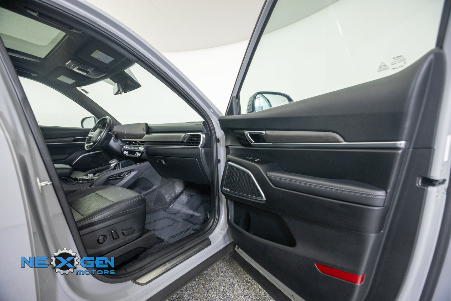 Used 2023 Kia Telluride SX Prestige X-Line AWD/4WD image 6
