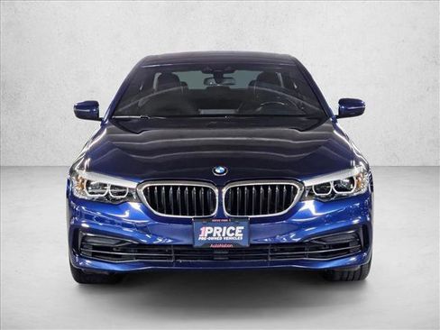 Used 2020 BMW 540i xDrive w/ Convenience Package AWD/4WD image 2