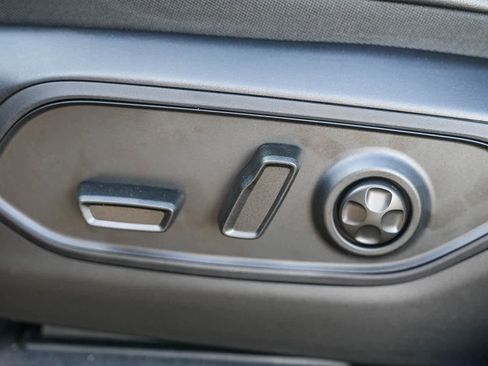 New 2025 Jeep Grand Cherokee L Limited w/ Luxury Tech Group II image 20