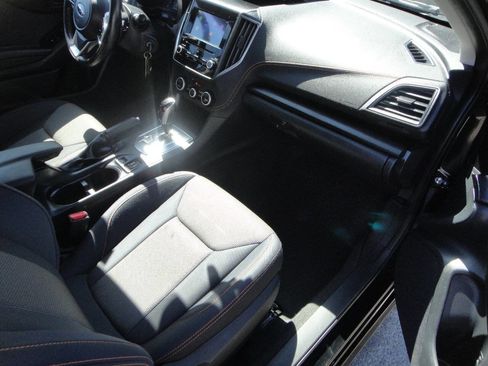 Used 2020 Subaru Crosstrek 2.0i Premium image 14