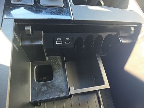 Used 2026 Toyota Tundra SR5 image 33