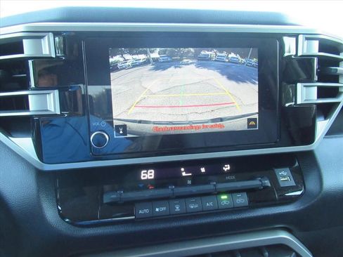 Used 2024 Toyota Tundra SR5 w/ SR5 Convenience Package AWD/4WD image 27