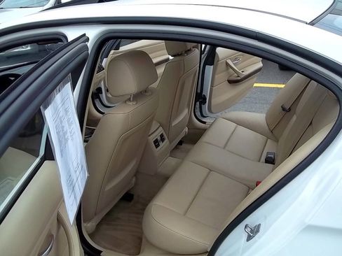 Used 2010 BMW 328i Sedan image 9