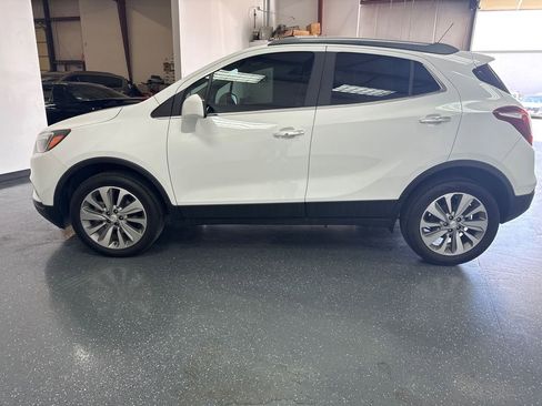 Used 2020 Buick Encore Preferred image 7