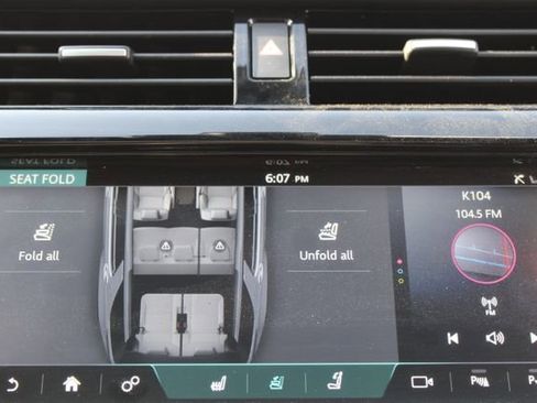 Used 2020 Land Rover Discovery HSE Luxury AWD/4WD image 42