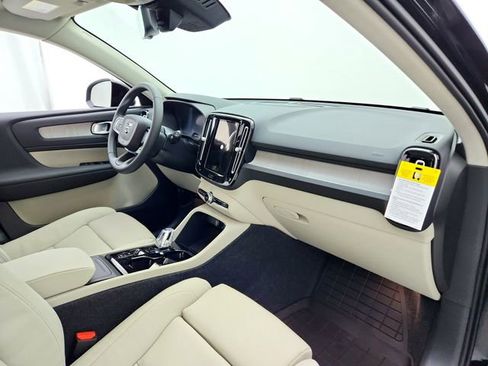 New 2026 Volvo XC40 B5 Plus w/ Climate Package image 13
