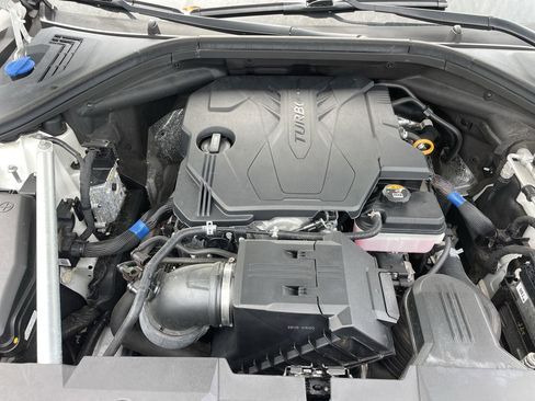 Used 2022 Genesis GV70 2.5T AWD/4WD image 21