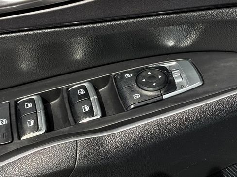 Used 2021 Kia Sorento LX FWD image 13