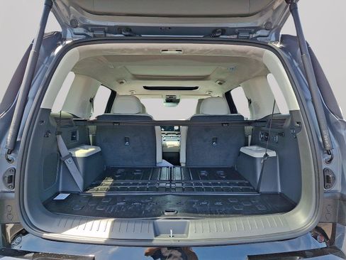 Used 2026 Hyundai Santa Fe Calligraphy AWD/4WD image 26
