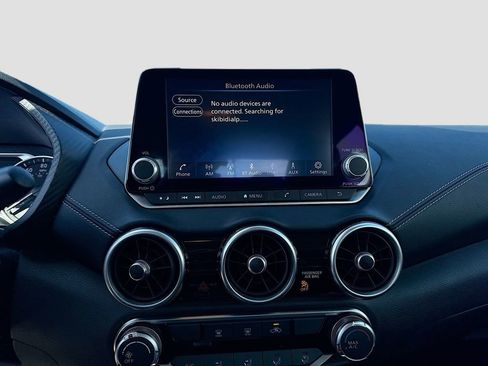 Used 2022 Nissan Sentra SV w/ Trunk Package image 32