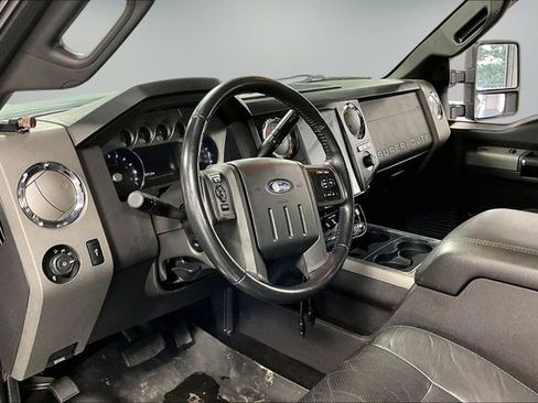 Used 2011 Ford F350 Lariat w/ Lariat Interior Pkg image 17
