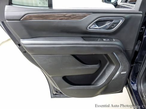 Used 2021 Chevrolet Tahoe LT w/ LT Signature Package AWD/4WD image 24