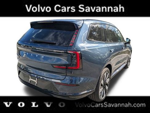 New 2025 Volvo EX90 Ultra image 3