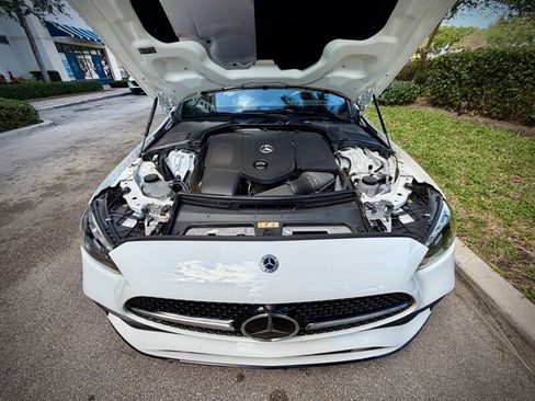 Used 2023 Mercedes-Benz C 300 Sedan image 16