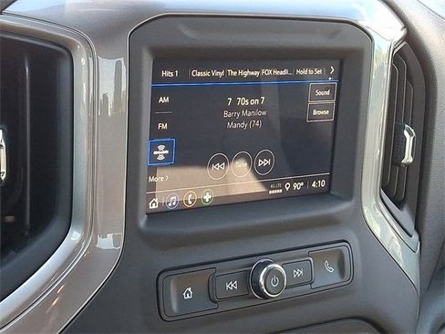 Used 2024 Chevrolet Silverado 1500 Custom image 16