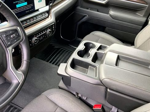 Used 2025 Chevrolet Silverado 2500 LT w/ Safety Package AWD/4WD image 16