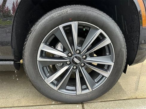 New 2026 Cadillac Escalade ESV Sport w/ Touring Package image 9