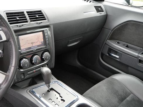 Used 2008 Dodge Challenger SRT8 RWD image 11