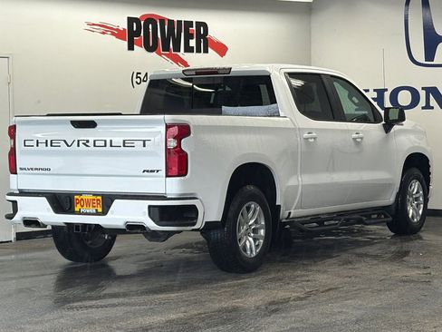 Used 2022 Chevrolet Silverado 1500 RST w/ Convenience Package II image 3