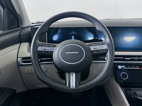 Used 2025 Hyundai Tucson SEL image 18