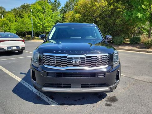Used 2020 Kia Telluride S FWD image 2