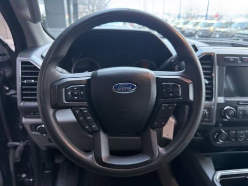 Certified 2020 Ford F250 XLT w/ XLT Premium Package image 23