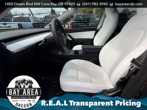 Used 2021 Tesla Model Y Long Range AWD/4WD image 13