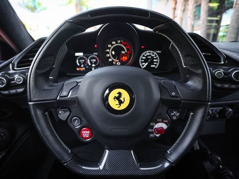 Certified 2020 Ferrari 488 Pista Coupe image 32