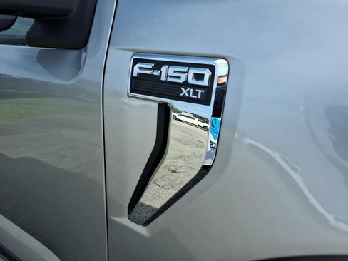 Used 2021 Ford F150 XLT w/ Equipment Group 302A High AWD/4WD image 10