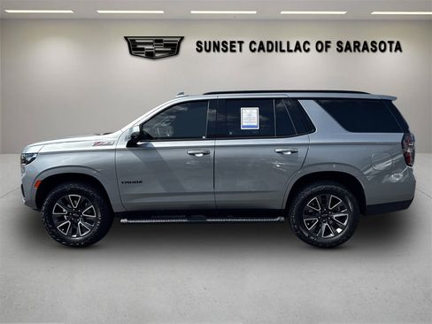 Used 2023 Chevrolet Tahoe Z71 w/ Luxury Package AWD/4WD image 7