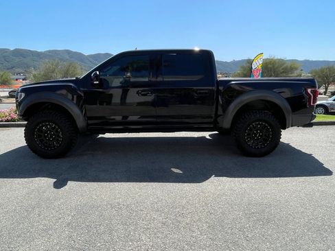 Used 2020 Ford F150 Raptor w/ Equipment Group 802A Luxury AWD/4WD image 8