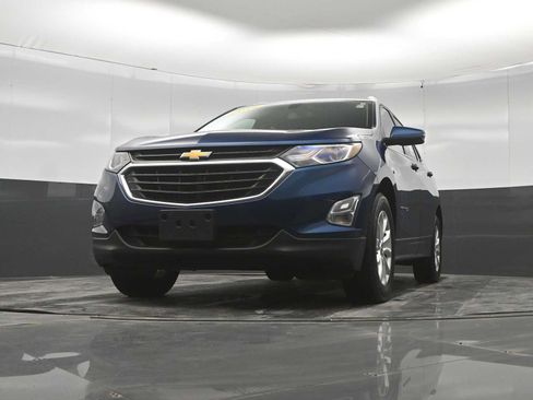 Used 2019 Chevrolet Equinox LT w/ Sun & Navigation Package AWD/4WD image 27