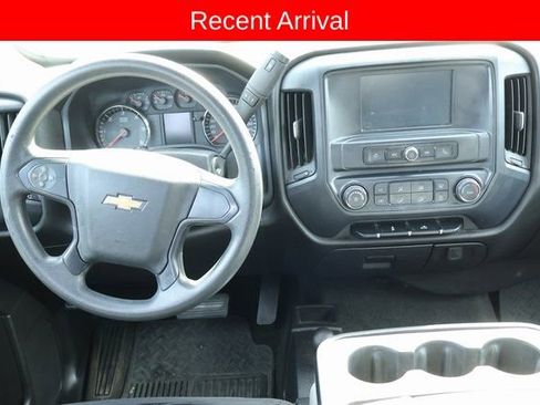 Used 2016 Chevrolet Silverado 1500 Custom w/ Custom Convenience Package AWD/4WD image 7