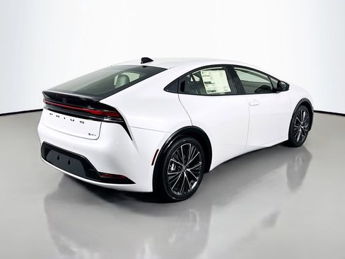 New 2026 Toyota Prius XLE image 5