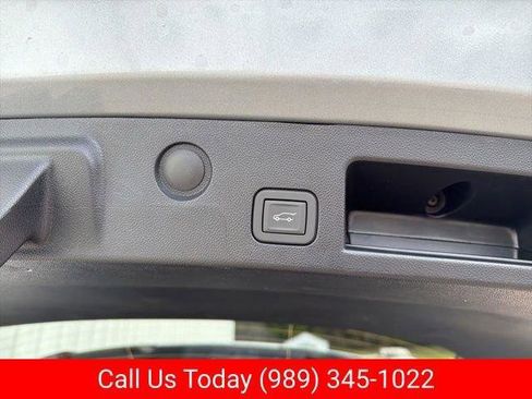 New 2026 Chevrolet Equinox LT AWD/4WD image 40
