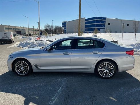Used 2017 BMW 540i xDrive AWD/4WD image 3