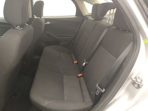 Used 2018 Ford Focus SE image 18