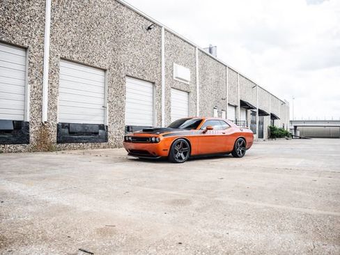 Used 2011 Dodge Challenger R/T image 18