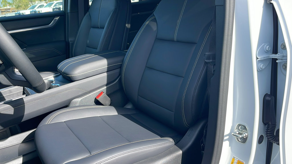 New 2027 GMC Acadia Elevation w/ Black Edition FWD image 12
