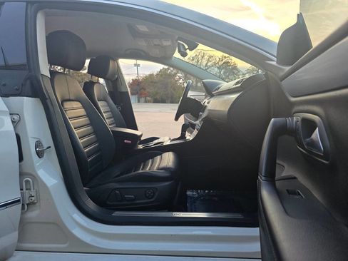 Used 2014 Volkswagen CC Sport image 15