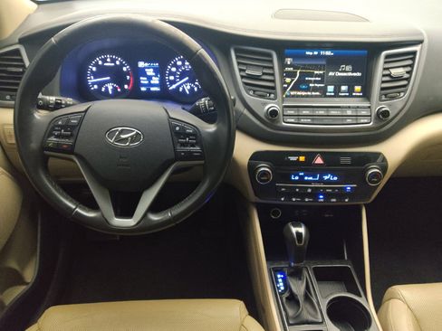 Used 2017 Hyundai Tucson SE Plus image 22