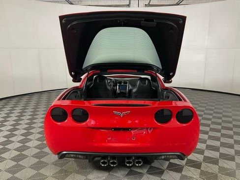 Used 2007 Chevrolet Corvette Coupe image 25