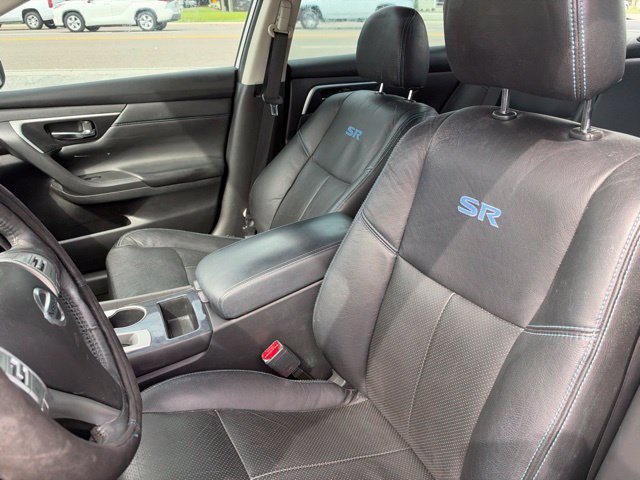 Used 2018 Nissan Altima 2.5 SR FWD image 13