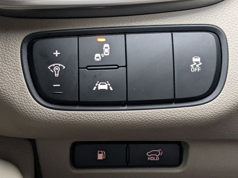 Used 2020 Kia Sorento EX image 22