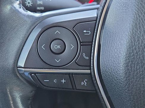 Used 2020 Toyota Camry XSE image 31