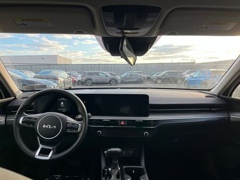 Used 2025 Kia K5 LXS image 33